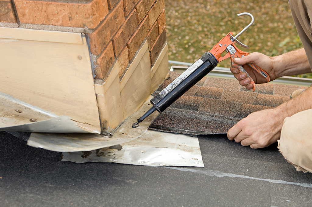How to Repair Roof Flashing