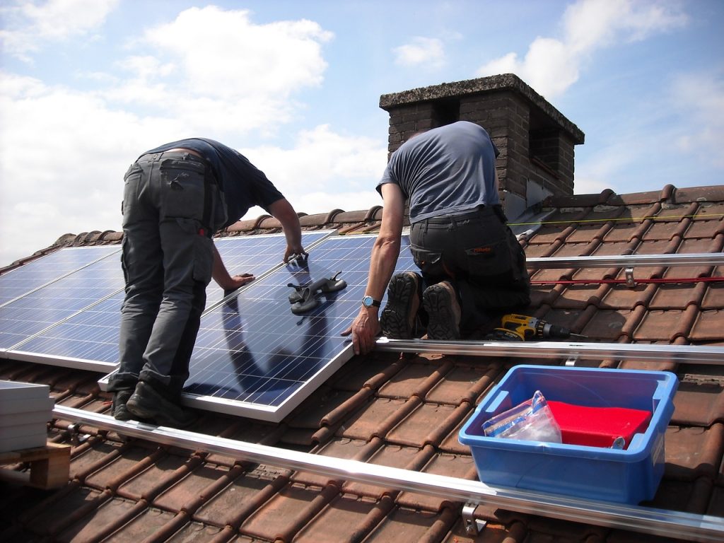 how to mount solar panels on roof - roof master
