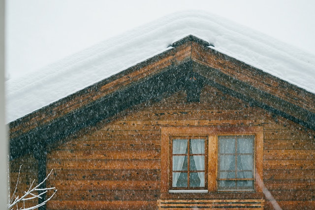 Should You Install Snow Guards for Solar Panels?